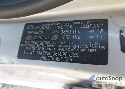 2004 Hyundai Elantra Gls/Gt from USA, damaged, VIN KMHDN46D64U980236